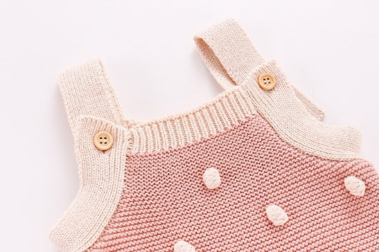 Baby knitted sweater perfect for newborn photoshoot